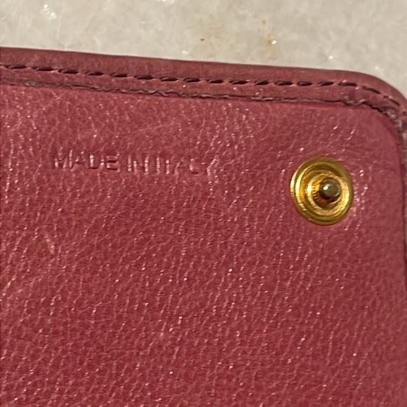 Prada Saffiano Bow Zippy Wallet - Picture 9 of 17